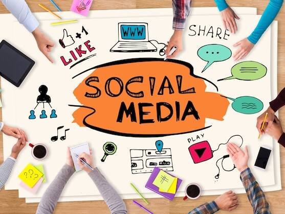 social media community growth